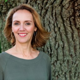 Marjonne van den Hout